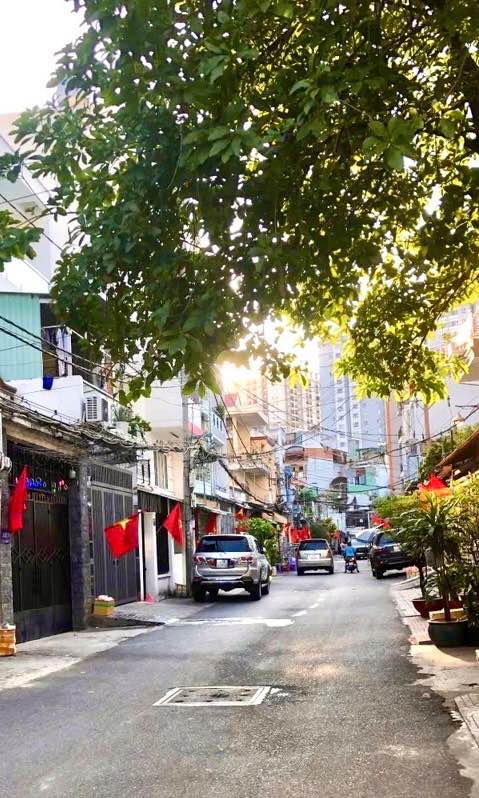 Nhà FrontHouse Đinh Bộ Lĩnh, Bình Thạnh 90m² giá 8 tỷ - Đầu tư sinh lời ngay!