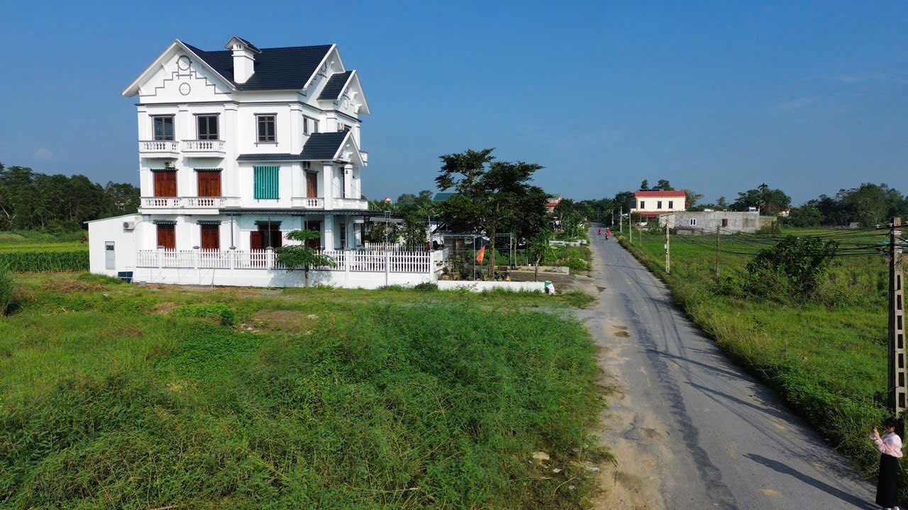 Bán gấp FrontHouse tại Tỉnh Lộ Yên Thịnh, 125m² - Vị trí kinh doanh sầm uất!