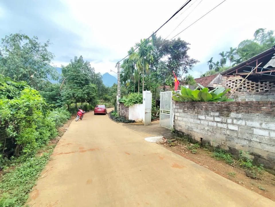 Lô đất 360m² tại Ba Vì, Hà Nội giá chỉ 800 triệu - Đầu tư sinh lời ngay!