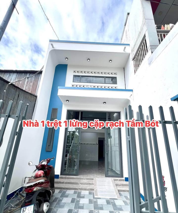 Nhà mới hoàn thiện tại Mỹ Phước, Long Xuyên 66m² giá 1.95 tỷ - Ô tô tới nhà!
