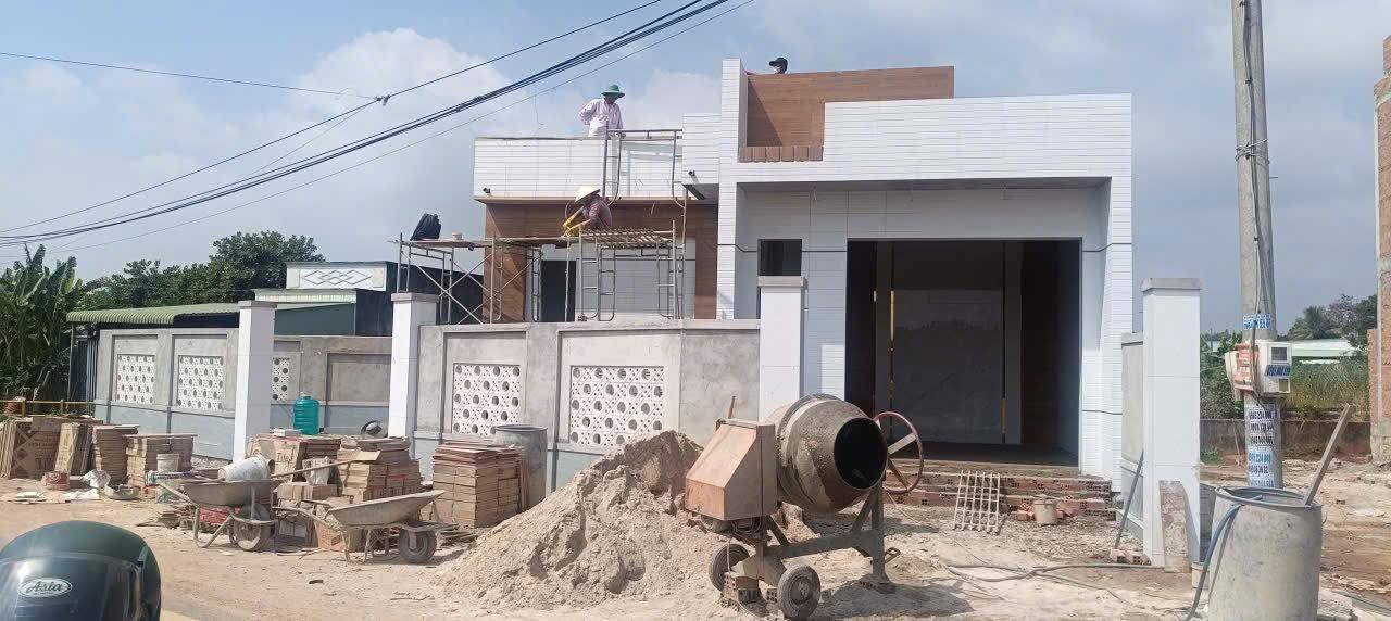 Nhà lô góc mặt tiền 23m tại Long Tân, 163.9m² giá chỉ 1.95 tỷ