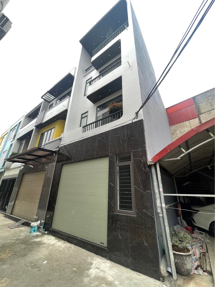 Nhà 4 tầng ngõ đường Lê Đại Hành, TP Lạng Sơn, 54m² giá 3.4 tỷ - Thiết kế hiện đại, đầy đủ công năng!