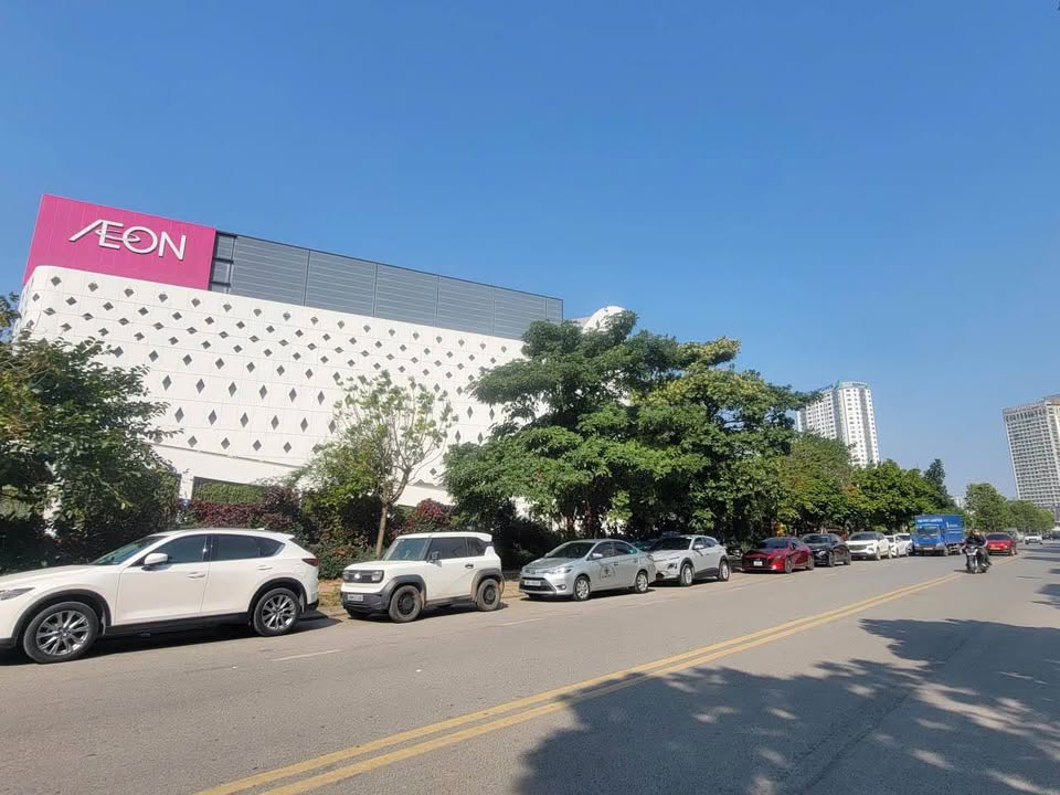 Nhà 5 tầng gần AEON Mall Hà Đông 60m² giá 8 tỷ - Ô tô đỗ cửa, vị trí đẹp!