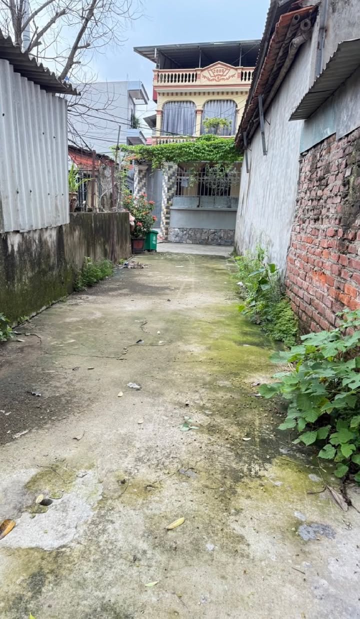 Lô đất Vạn Phúc 45m² giá 3xx tỷ - Đón tài lộc ngay!