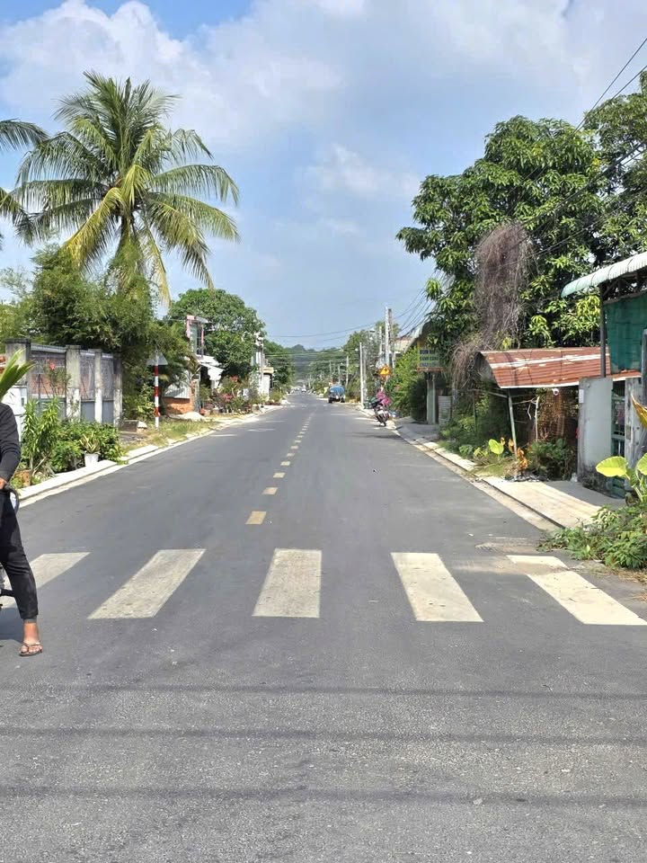 Đất nền Long Mỹ, Phường Long Hoa, 180m² giá 4.86 tỷ - Đầu tư sinh lời ngay!