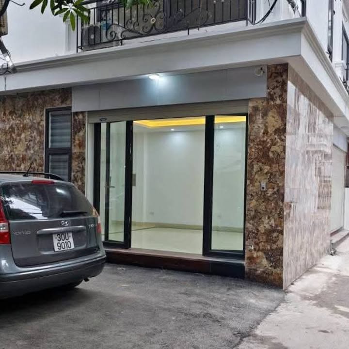 Nhà phố Thụy Phương 32m² giá 9 tỷ - Kinh doanh đỉnh cao, ô tô vào nhà!