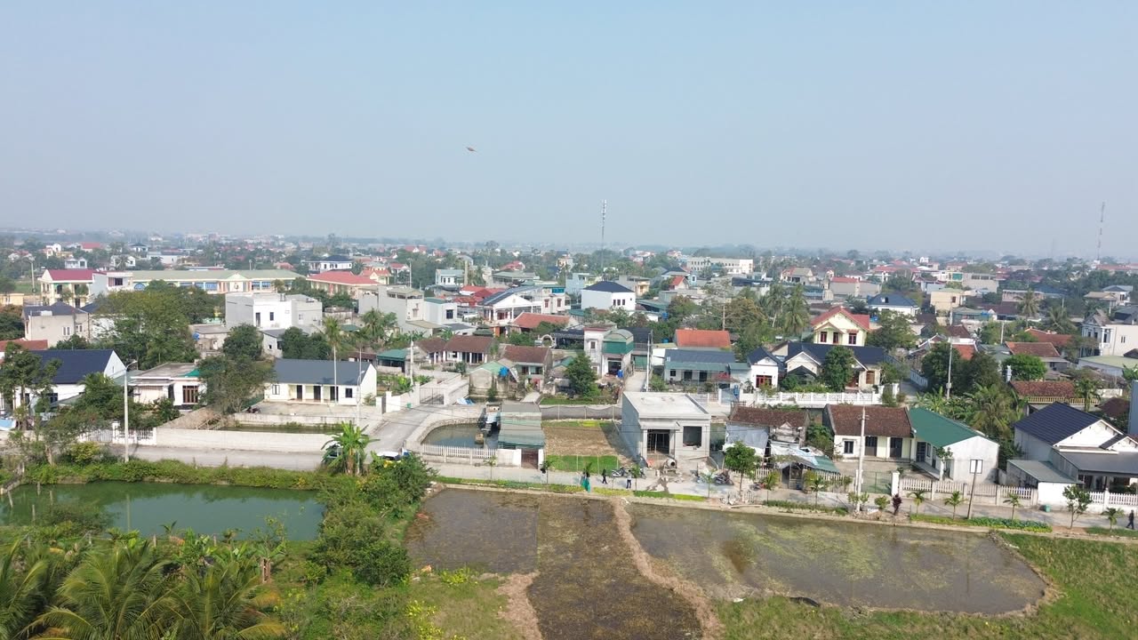 Lô đất 2 mặt tiền Đông Yên 129m² giá 1.67 tỷ - Cơ hội đầu tư hấp dẫn!