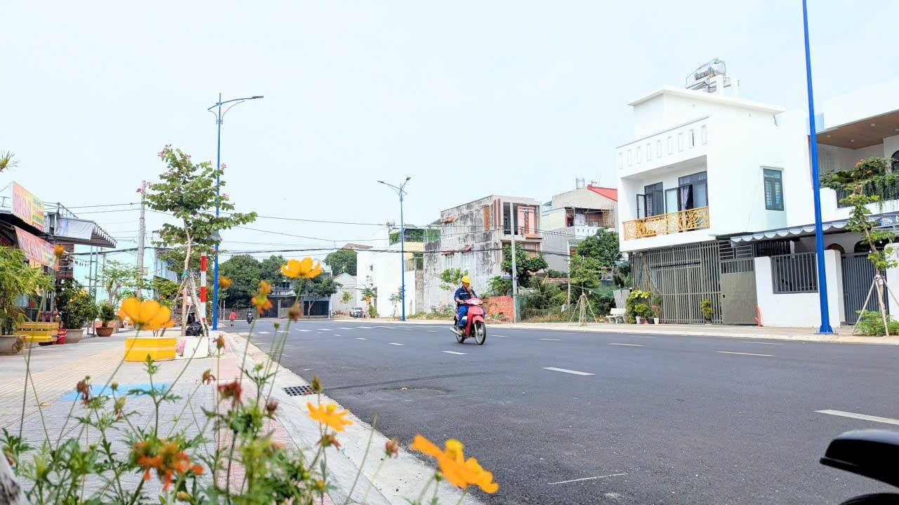 Nhà 3 phòng trọ 183 Lưu Chí Hiếu, Vũng Tàu 72m² giá 3.499 tỷ - Hẻm ô tô 5m thuận tiện!