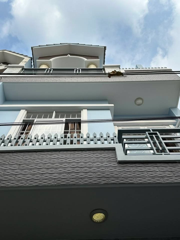 Nhà đẹp đường Đồ Chiểu, Vũng Tàu 55m² giá 6.5 tỷ - Gần công viên biển!