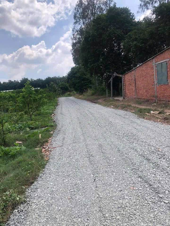 Đất thổ cư 300m² tại Phường Ninh Sơn, Tây Ninh - View núi tuyệt đẹp chỉ 300 triệu!