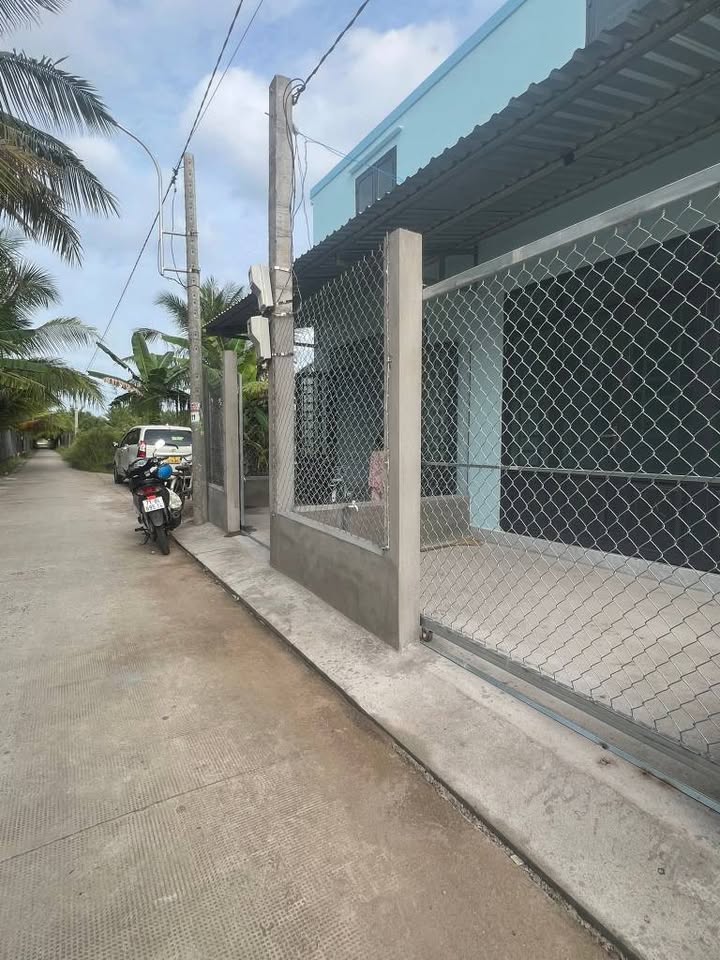 Nhà cho thuê 1 trệt 1 lầu tại Bình Phú, Bến Tre - Giá chỉ 2.5 triệu/tháng!