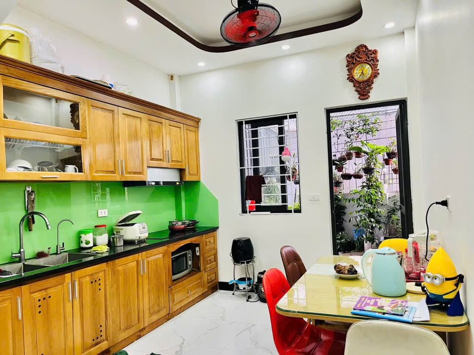 Nhà 4.5 tầng Đại Tự, Kim Chung, Hoài Đức 40m² giá 5 tỷ - Sẵn sàng vào ở ngay!