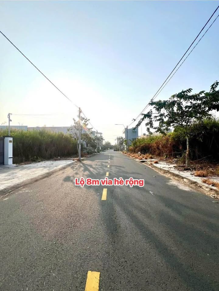 Đất nền Trần Thủ Độ - Mỹ Hòa, Long Xuyên 173.9m² giá chỉ 15.5 triệu/m² - Cơ hội đầu tư hấp dẫn!