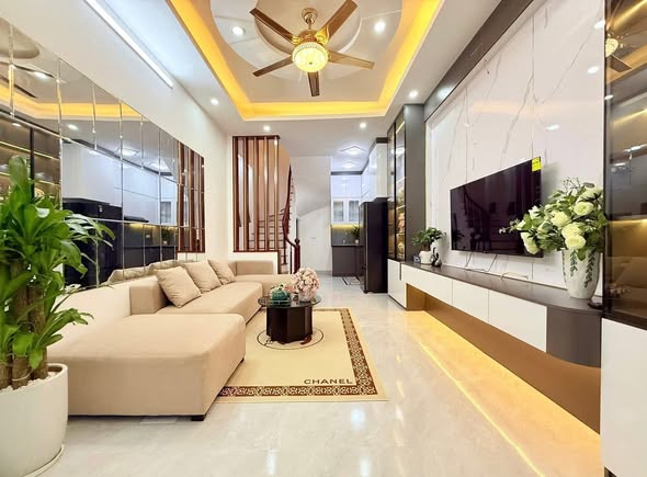 Nhà riêng Xuân Đỉnh 32m² giá 7 tỷ - Ô tô vào tận nhà, an ninh tuyệt đối!