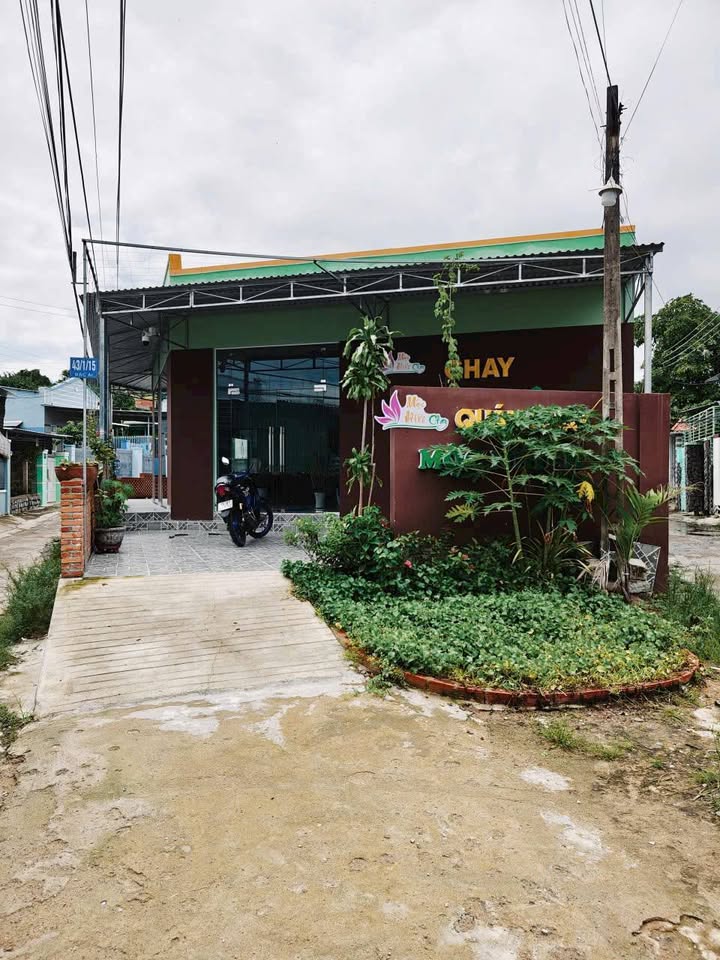 Bán quán chay kết hợp nhà ở tại Đô Vinh 212m² - Giá 2.1 tỷ, cơ hội đầu tư tuyệt vời!