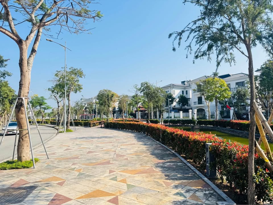 Nhà 3 tầng Vinh Heritage 107m² giá 7 tỷ - Giao dịch nhanh chóng!