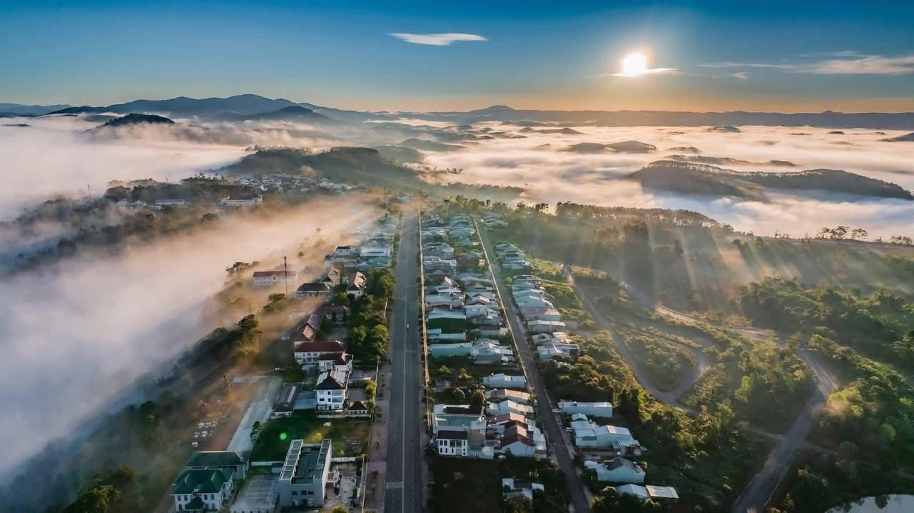 Biệt thự đẹp khu vực Măng Đen, 510m² giá 18 tỷ - Sổ đỏ chính chủ!