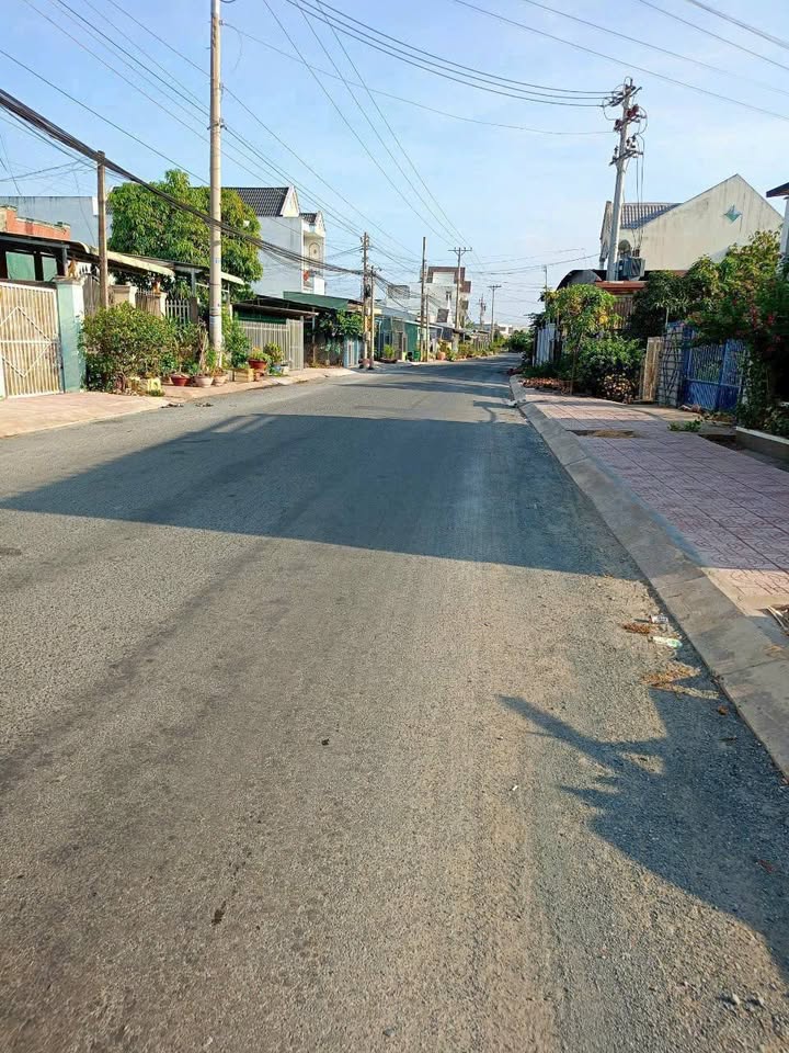 Nhà mặt tiền Lê Văn Kiệt, Tân An 623m² giá 8.5 tỷ - Đầu tư sinh lời ngay!