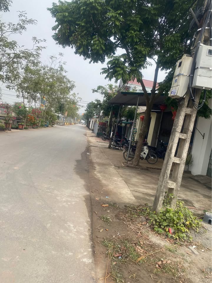 Đất nền kinh doanh xã Yên Mỹ 108m² giá chỉ 1.5 tỷ - Cơ hội đầu tư tuyệt vời!