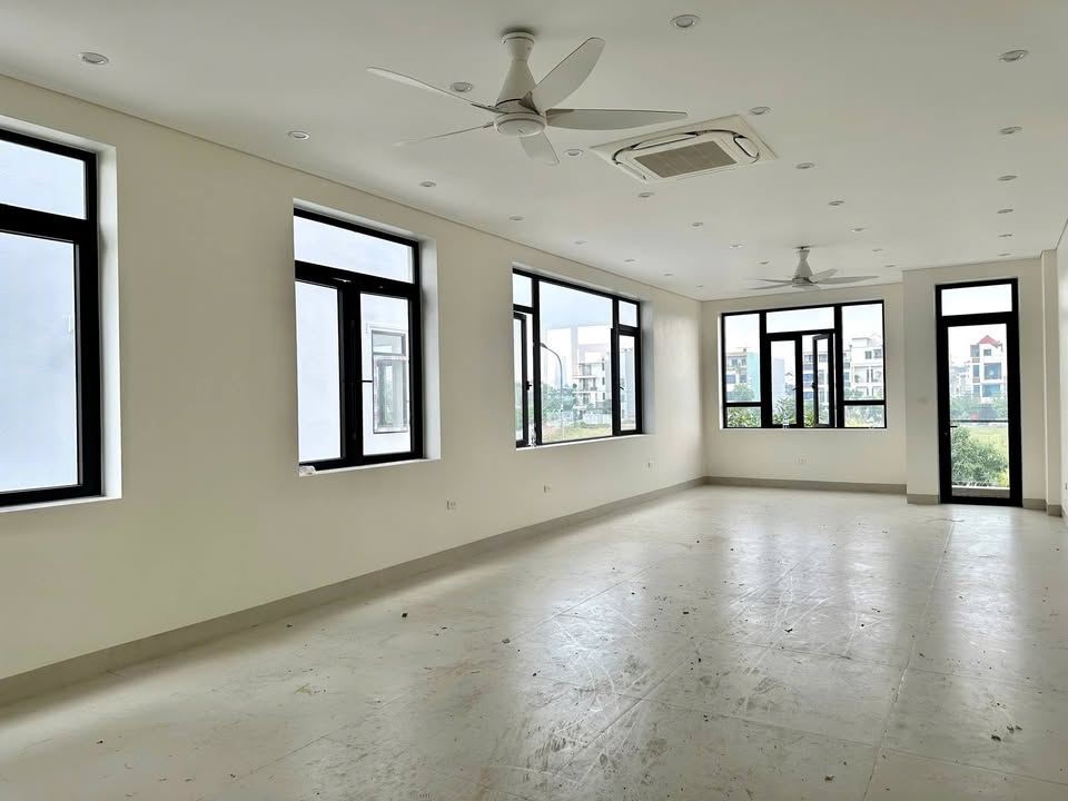 Cho thuê mặt bằng văn phòng tại Phú Sơn, Thanh Hóa - Diện tích rộng, giá thỏa thuận!