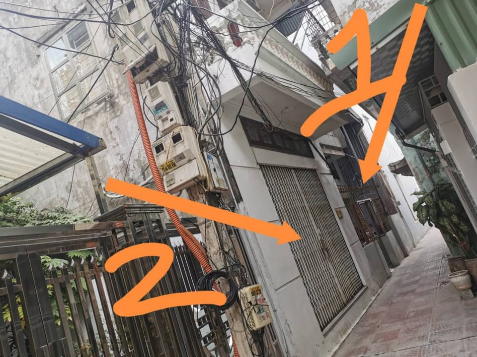 Nhà 3 tầng Lạch Tray, 50m² giá 2.5 tỷ - Cơ hội đầu tư hấp dẫn!