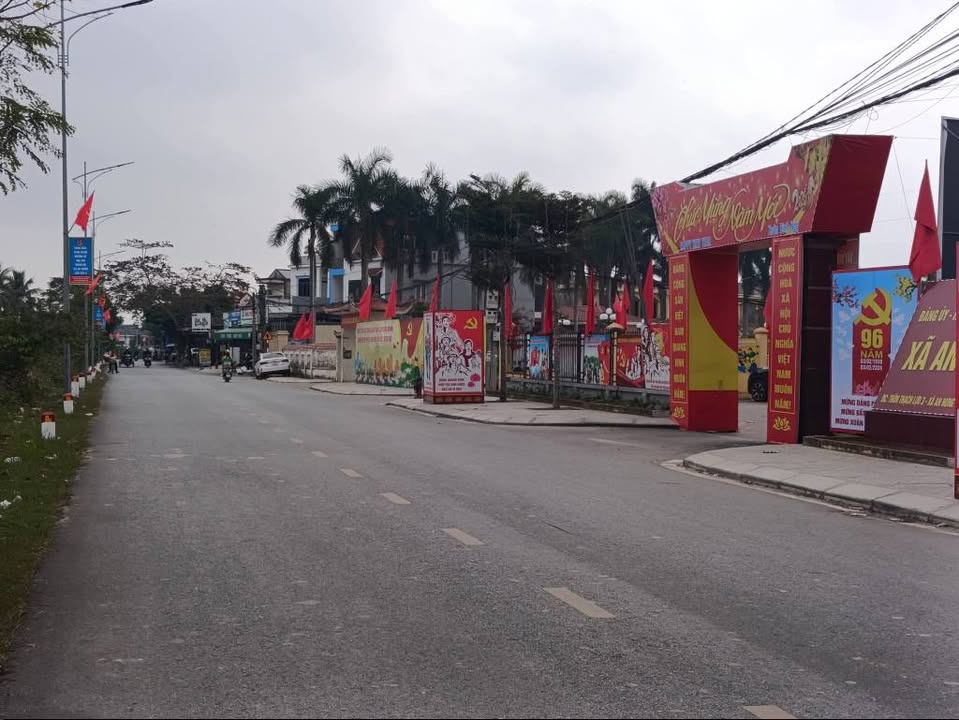 Nhà vườn An Thái, Huyện An Lão 1800m² - Giá tốt, view kênh thoáng mát!