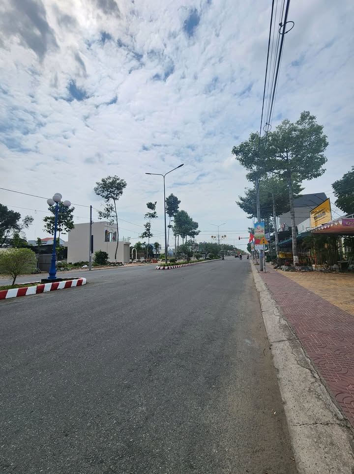 Bán nền mặt tiền Trần Thị Nhượng, Sa Đéc 80m² giá 2 tỷ - Cơ hội kinh doanh hiếm có!