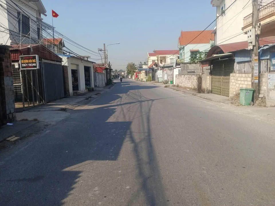 Đất nền kinh doanh Phường Lưu Kiếm, 60m² giá 2 tỷ - Sổ đỏ chính chủ, đầu tư sinh lời!