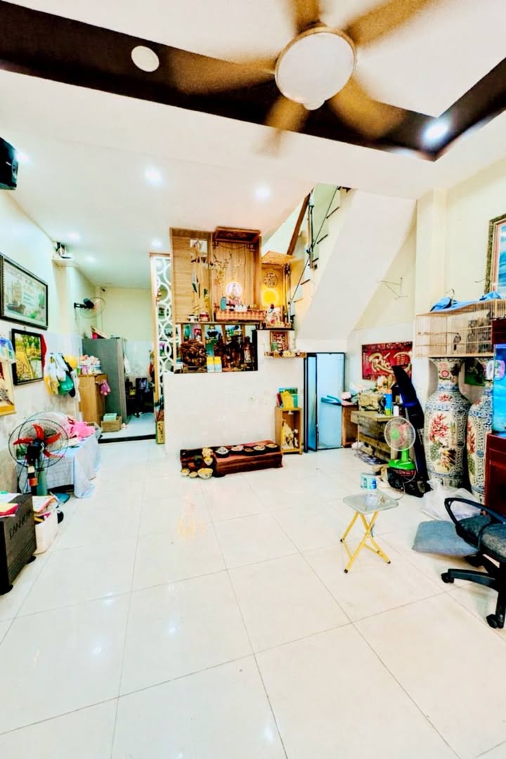 Nhà riêng Trần Văn Quang, Tân Bình 47m² giá 5.5 tỷ - An ninh, thoáng mát!