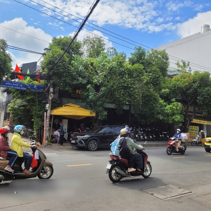 Mặt tiền kinh doanh Dương Đức Hiền, Tân Phú 288m² - Căn góc hiếm có!