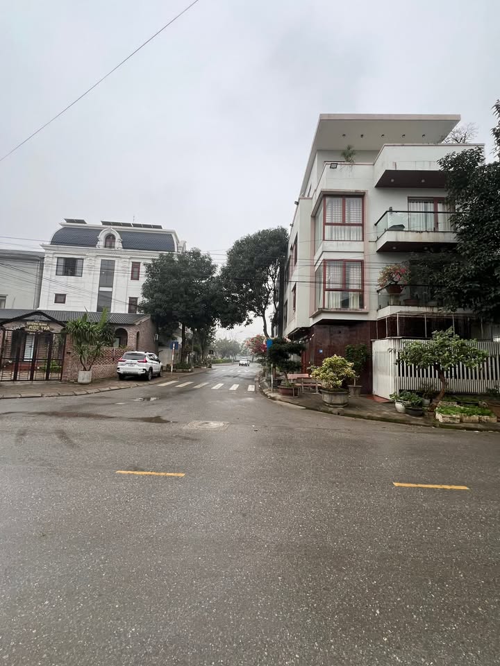 Đất nền Khu đô thị Hồ Xương Rồng, Thái Nguyên 100m² - Giá cả thương lượng hấp dẫn!