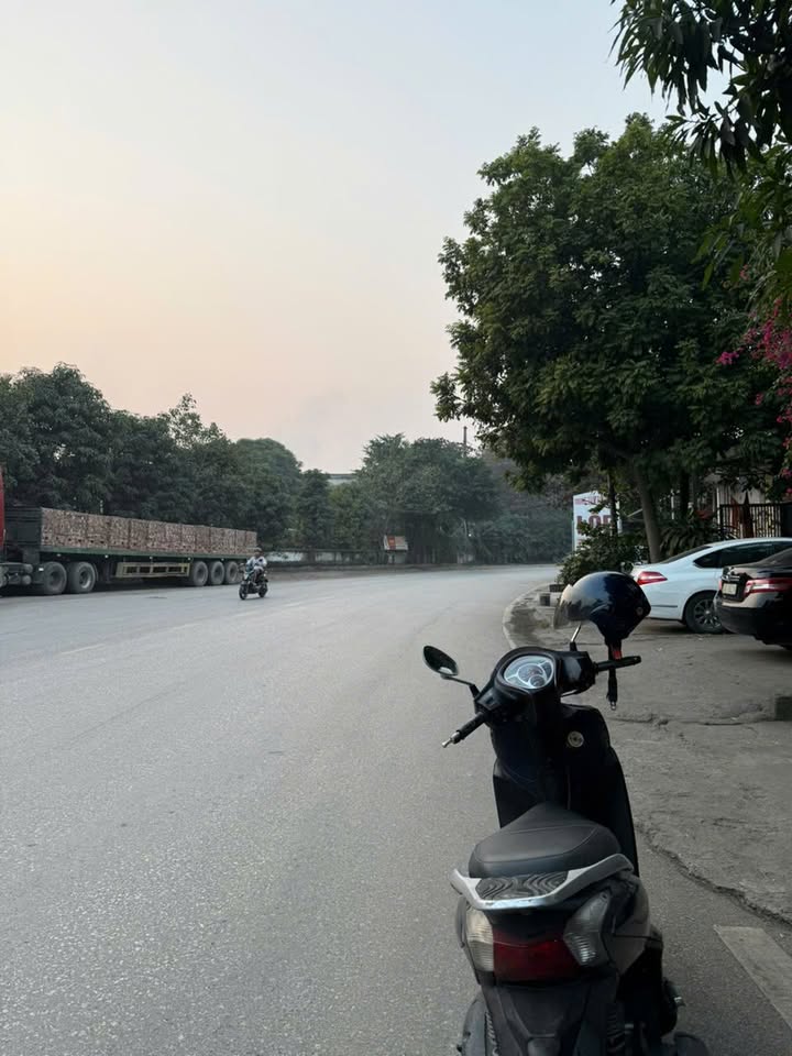 Đất mặt đường Lạc Long Quân, Vĩnh Yên 68m² giá 200 tỷ - Vị trí đẹp, tiềm năng sinh lời cao!