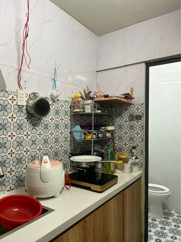 Nhà cấp 4 kiệt Phan Thanh, 32m² giá 1.3 tỷ - Cơ hội đầu tư hiếm có!