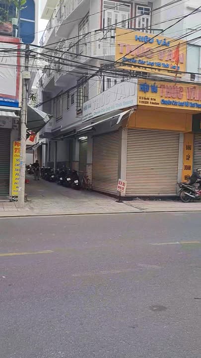 Bán gấp nhà mặt tiền Thống Nhất, Nha Trang 80m² giá 17.5 tỷ - Vừa ở vừa kinh doanh!