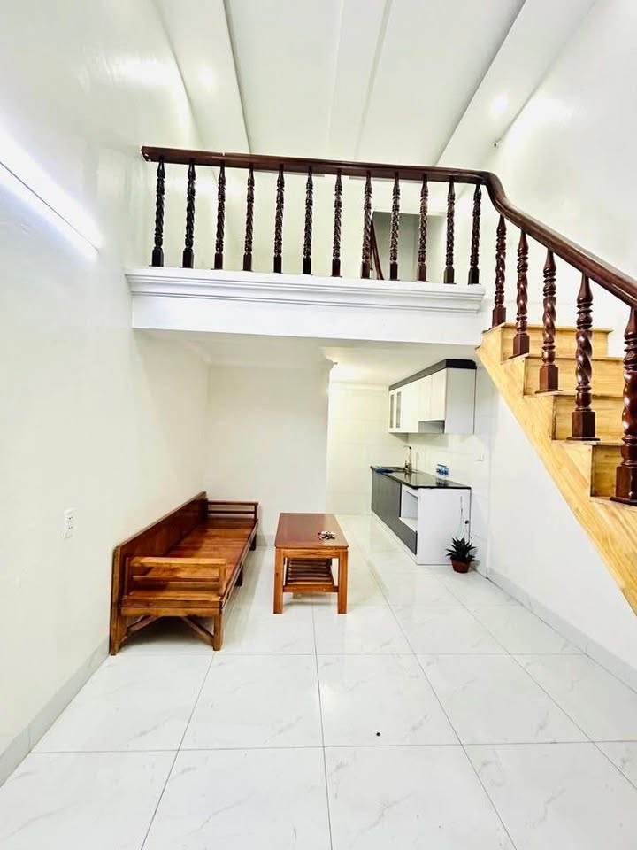 Nhà riêng 179 Vĩnh Hưng, Quận Hoàng Mai, 20m² giá 2.7 tỷ - Ngõ thông thoáng, ô tô gần kề!