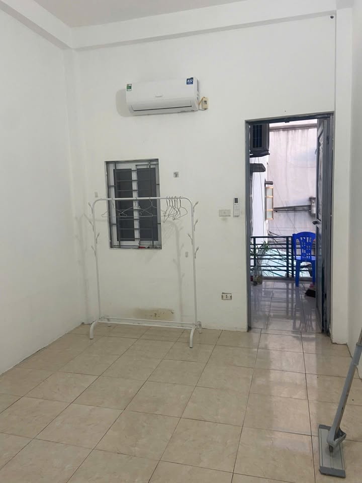 Nhà 5 tầng đẹp tại Đông Ngạc, Bắc Từ Liêm, 40m² giá 8.5 tỷ - Sẵn sàng giao dịch!