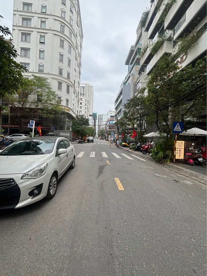 FrontHouse An Thượng 29 Đà Nẵng 90.5m² giá 15 tỷ - Vị trí đắc địa sát biển!