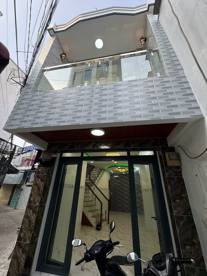 Nhà phố Bà Hom Quận 6 30m² giá 4.2 tỷ - Sổ hồng riêng, pháp lý chuẩn