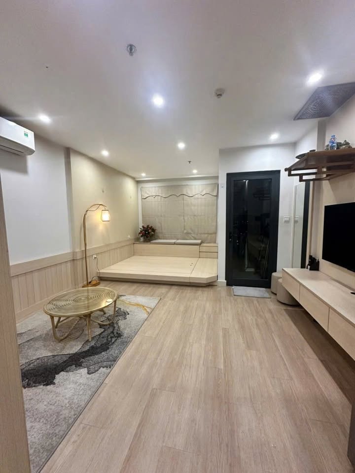 Căn hộ Studio Vinhomes Smart City 31m² giá 3.15 tỷ - Đầy đủ nội thất, sẵn sàng vào ở!