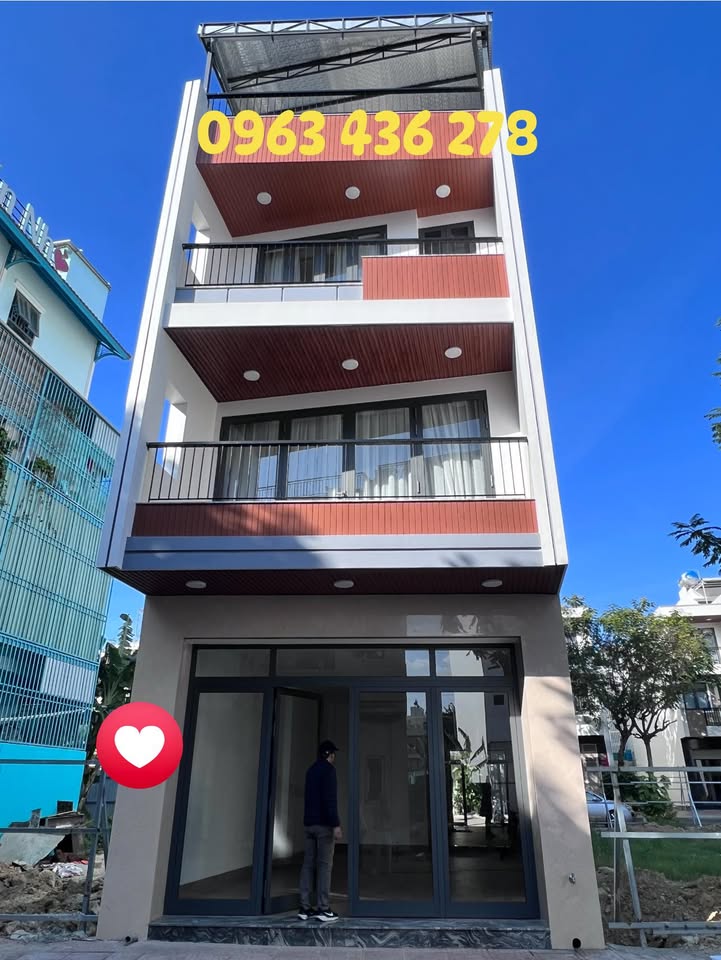 Nhà phố mới xây 114m², Giá 13.5 tỷ - Thang máy, 2 mặt tiền khu Hà Quang 2!