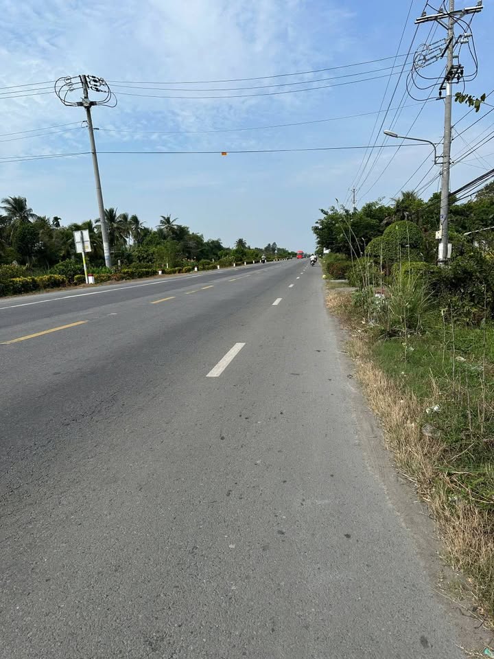 Đất nông nghiệp 2.900m² tại xã Hòa Tân - Giá chỉ 3.3 tỷ VND - Cơ hội đầu tư tuyệt vời!