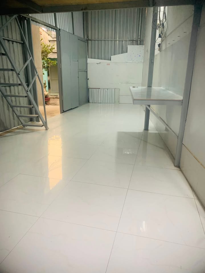 Phòng trọ cho thuê tại Thủ Đức 30m² giá 2.5 triệu - Không gian thoáng mát, tiện nghi!