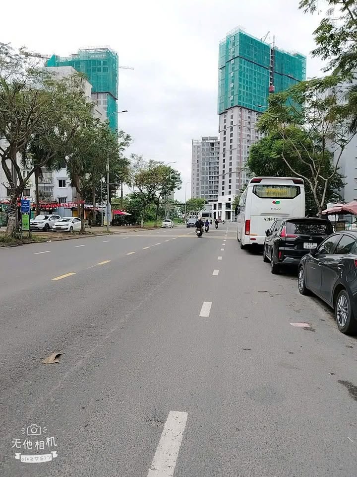 Đất lô góc Nại Hiên Đông 154m² giá 25 tỷ - Tiềm năng tăng giá mạnh!