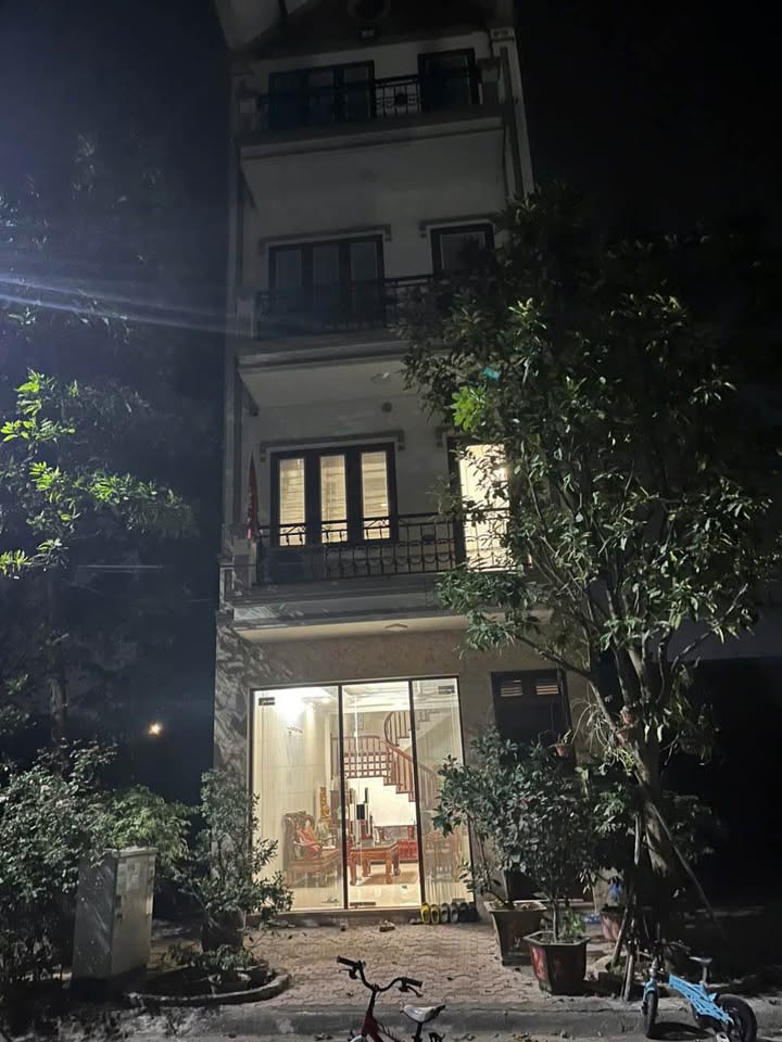 Nhà phố 4 tầng khu đô thị Phố Nối Mới, Hưng Yên - Cần bán gấp!