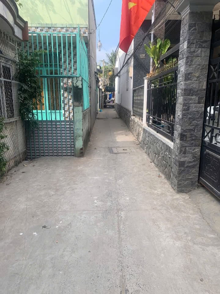 Nhà hẻm Nguyễn Văn Linh, Bình Hưng 42m² giá 2.4 tỷ - Đón Tết ngay!