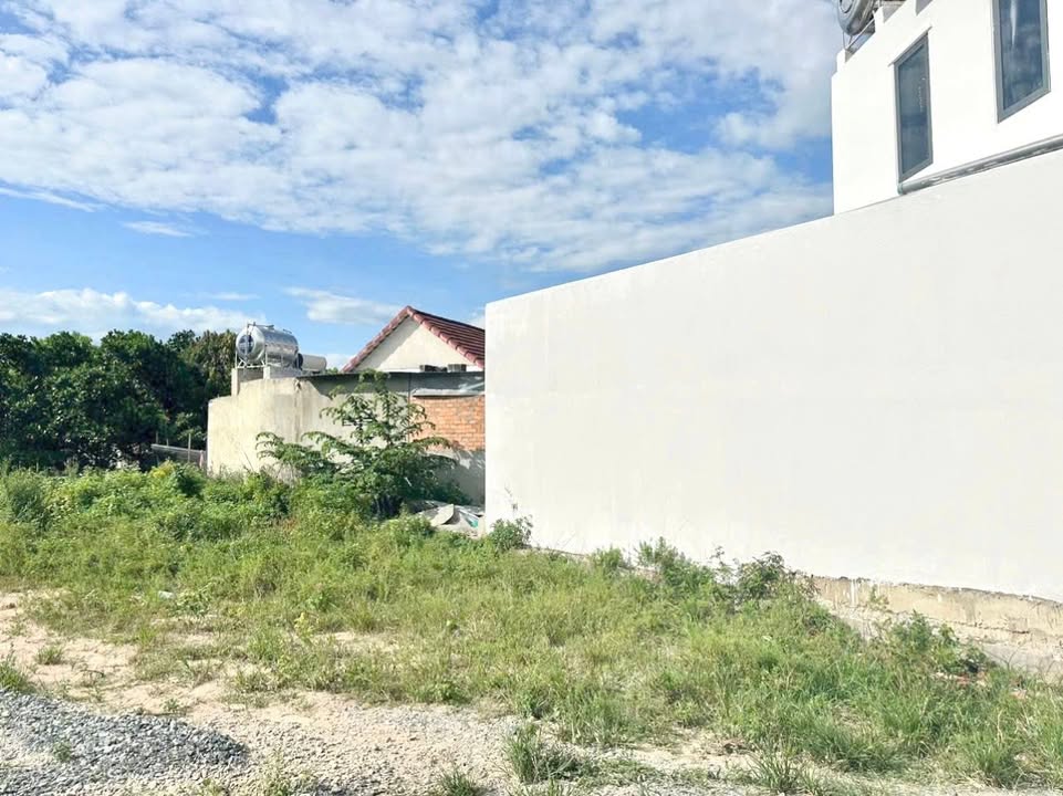 Đất nền Suối Tiên, Diên Khánh 103m² giá chỉ 645 triệu - Cần bán gấp!