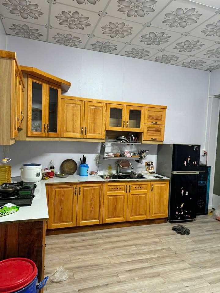 Nhà đẹp tại Giáo xứ Martino, 147m² giá 800 triệu - Cơ hội đầu tư tuyệt vời!