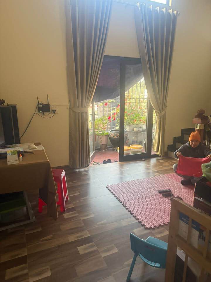 Nhà 1,5 tầng Ngõ Cao Thắng, 68m² giá 1,8 tỷ - Thiết kế tiện nghi, hướng Đông Bắc