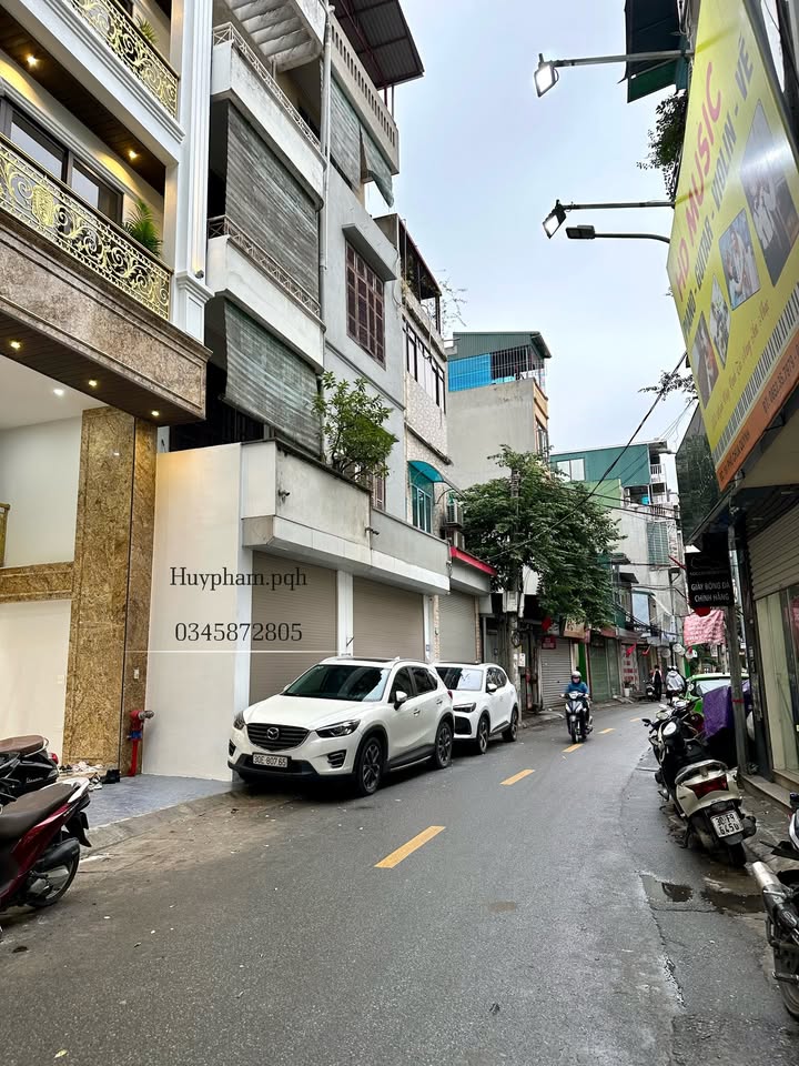 FrontHouse mặt phố Quận Hai Bà Trưng 95m² giá thỏa thuận - Kinh doanh đa dịch vụ!