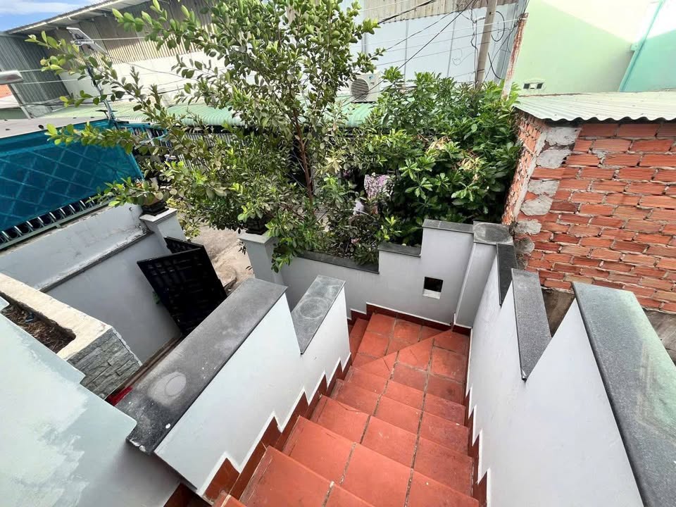 Nhà 2 tầng tại Phường Phước Long B, Thủ Đức 89m² giá 6.5 tỷ - Sổ hồng riêng chính chủ!